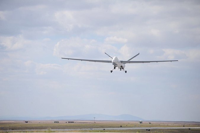 Cредневысотный БПЛА продолжительного полета ANKA-S (Турция)